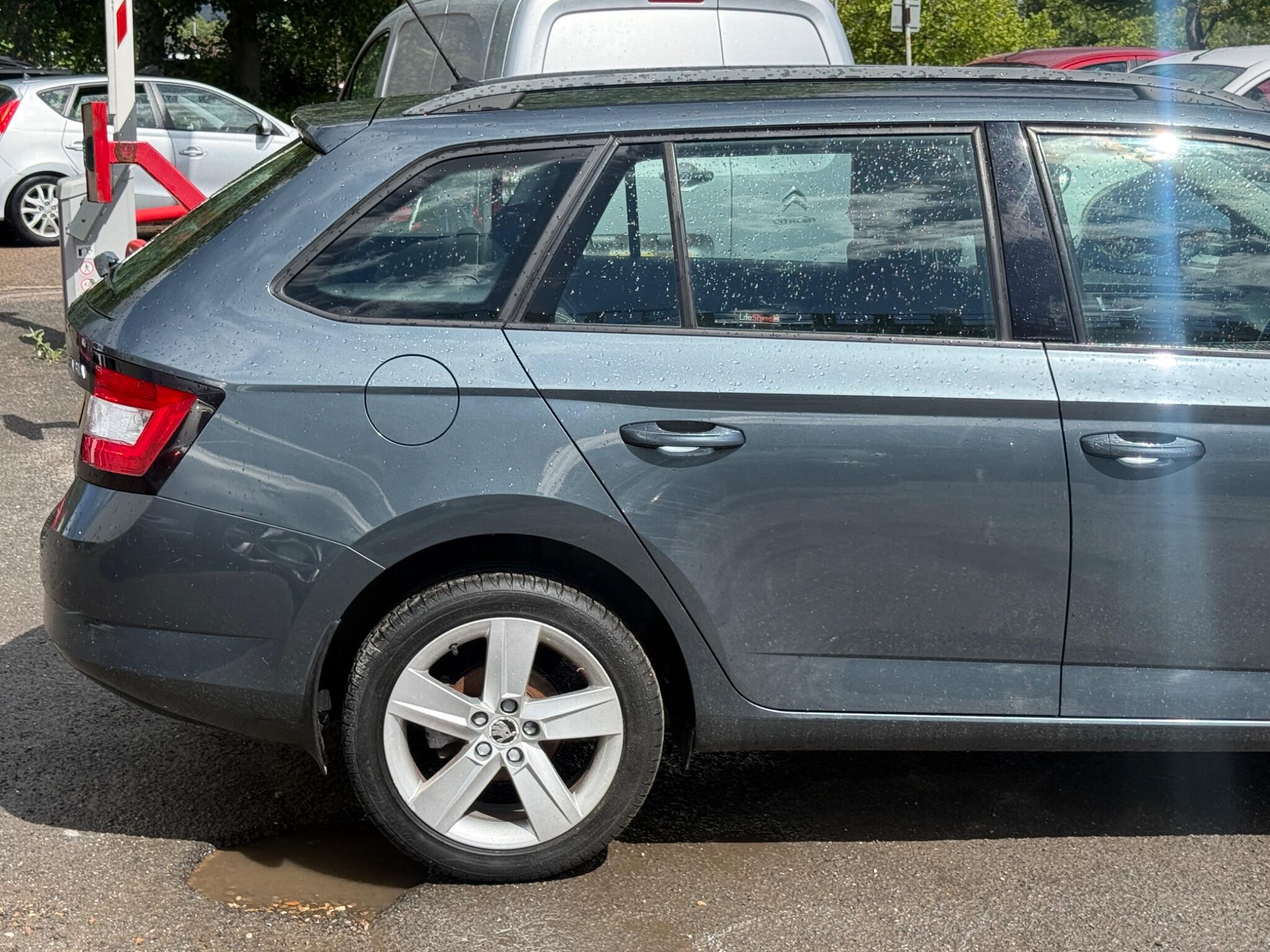 Skoda Fabia - Image 22