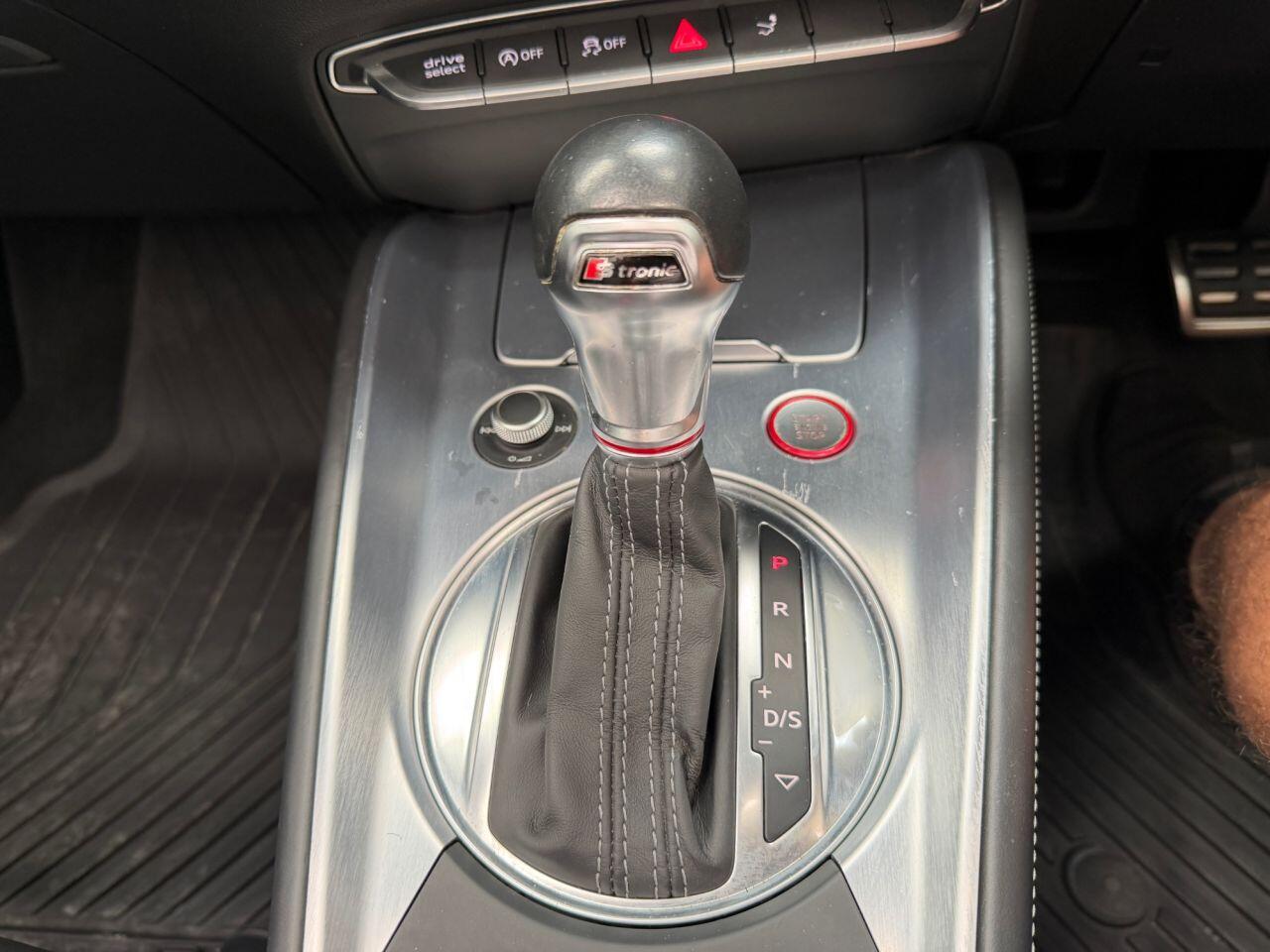 Audi TTS view 13