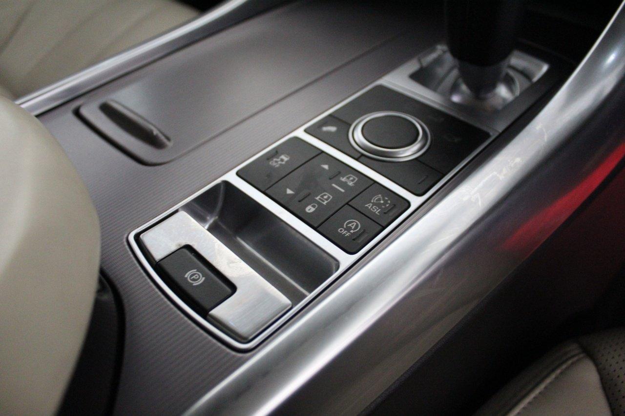 Land Rover Range Rover Sport view 41