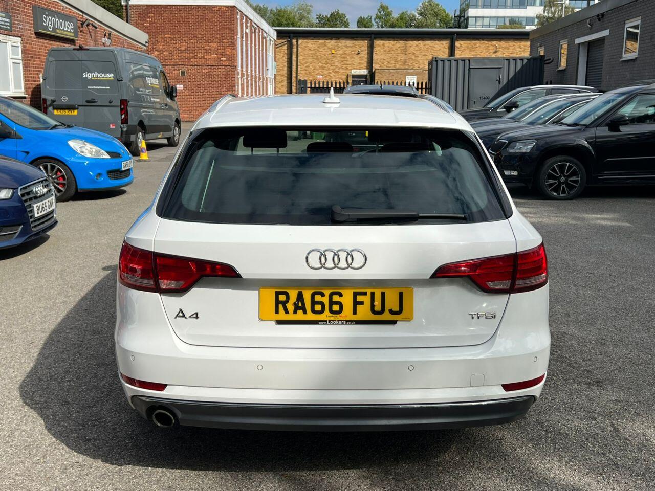 Audi A4 view 12