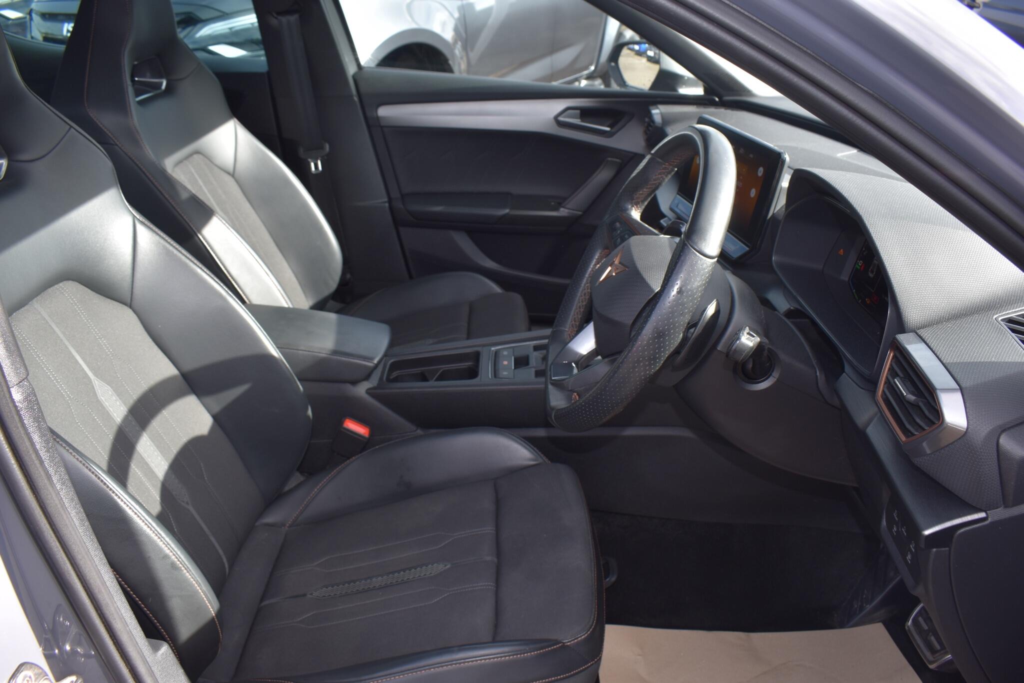 Leon - 1.4 eHybrid 12.8kWh VZ2 DSG Euro 6 (s/s) 5dr - Image 15