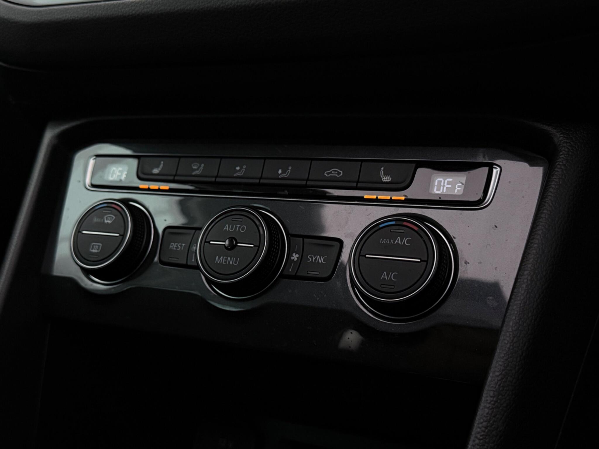 Volkswagen Tiguan view 22