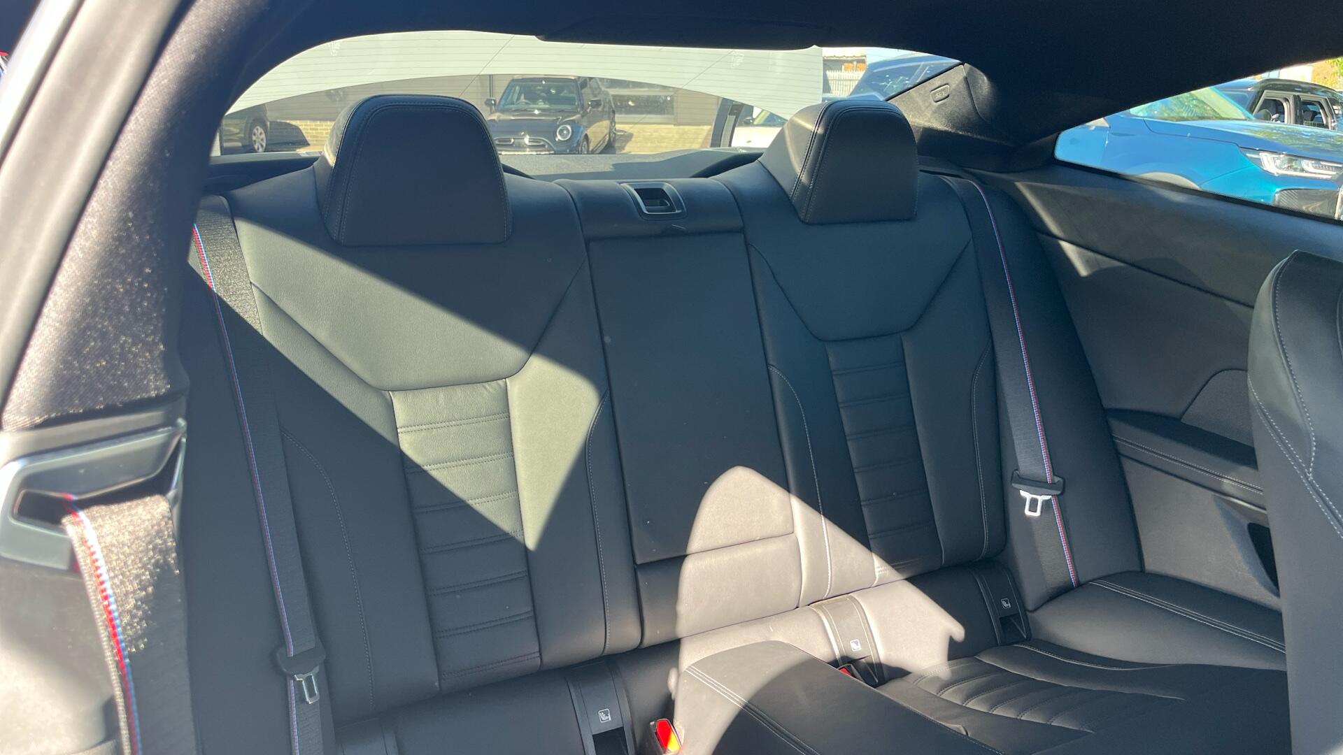 BMW 4 Series view 12