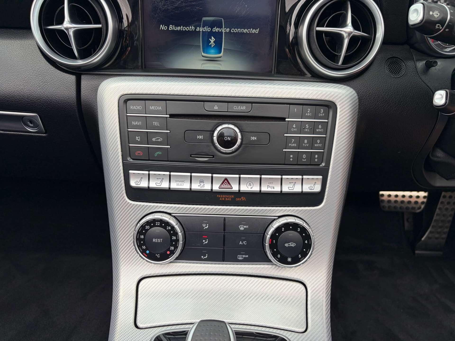 Mercedes-Benz SLC view 36