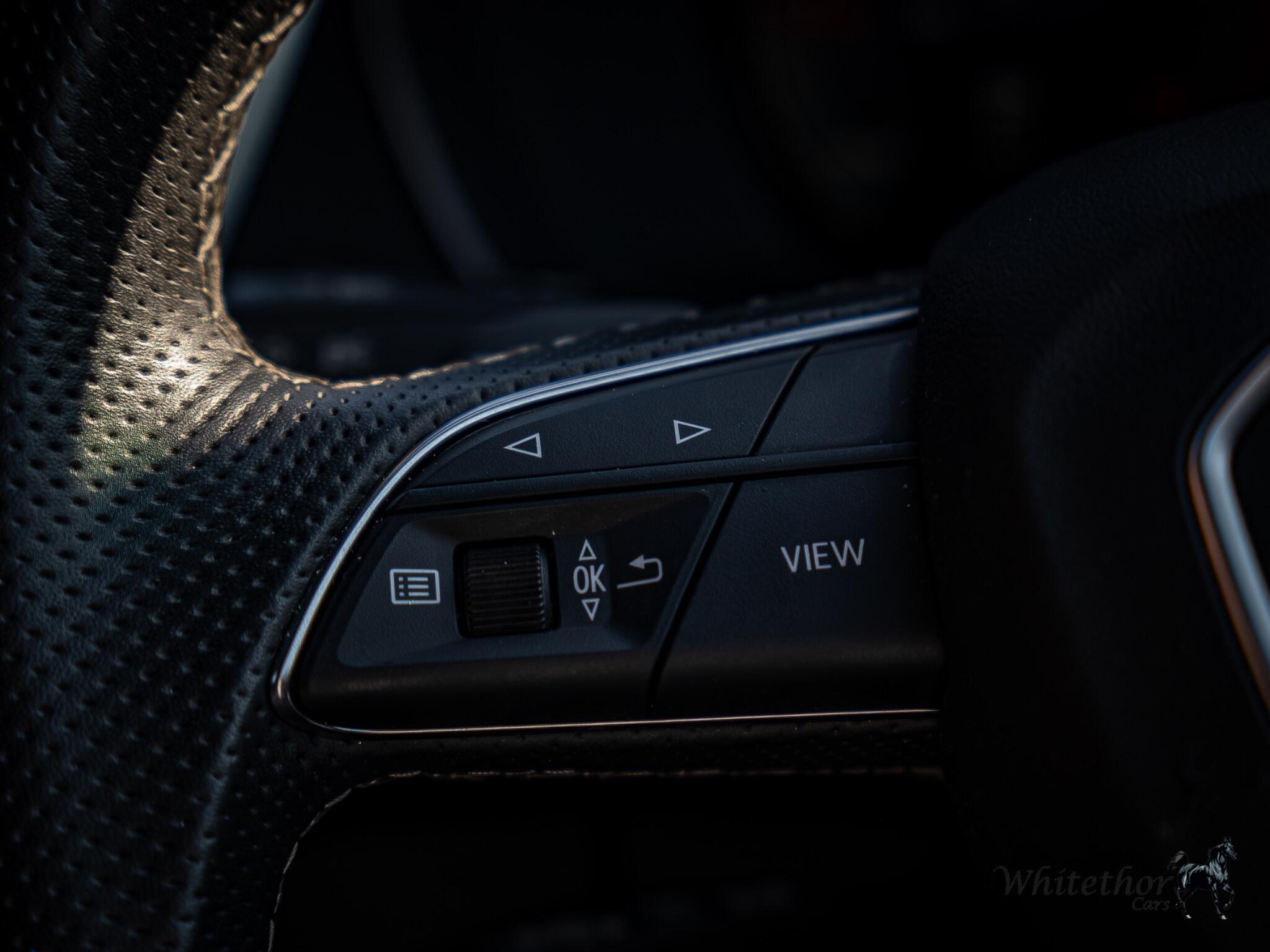 Audi Q5 view 14