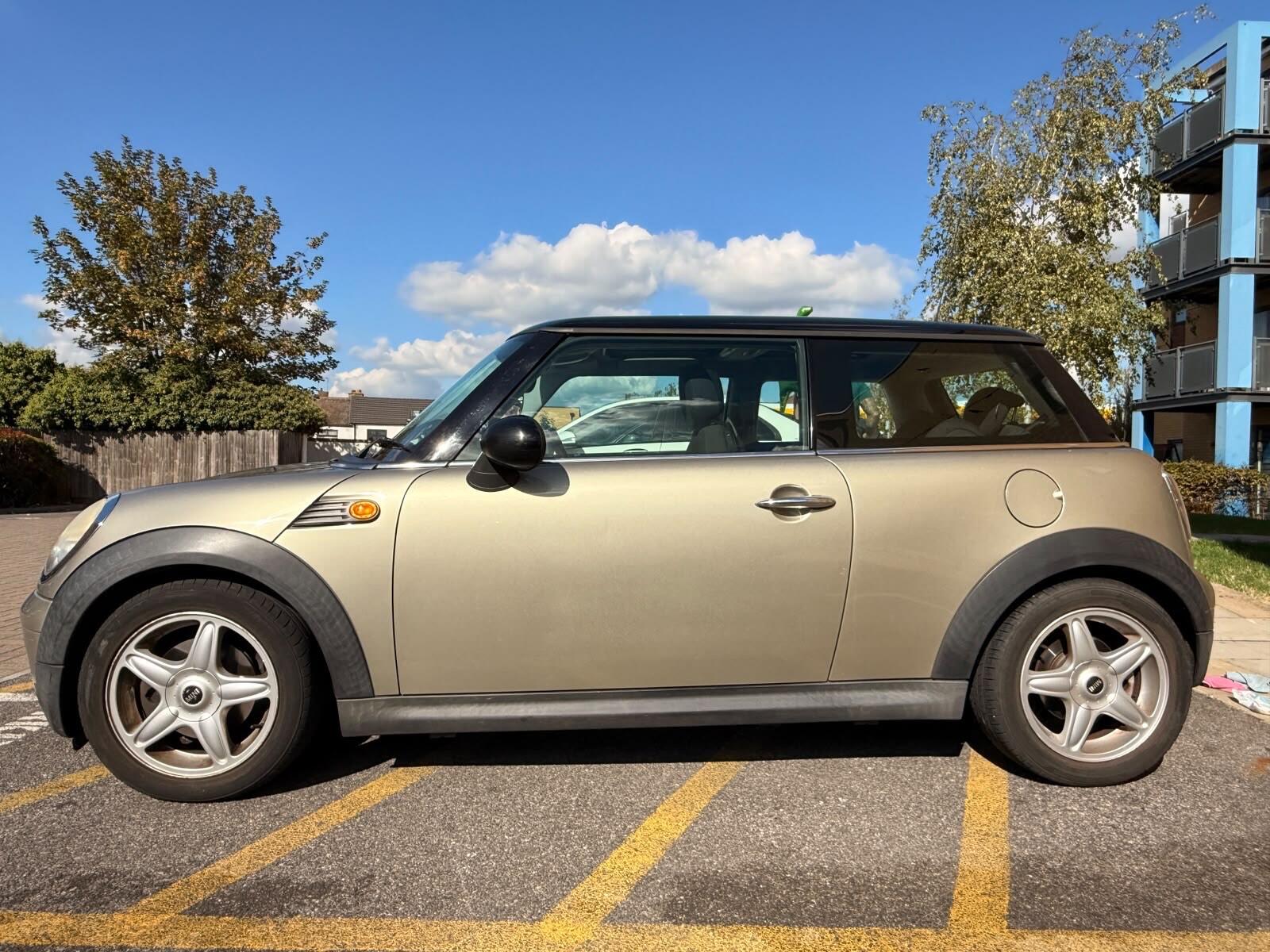 MINI Hatch