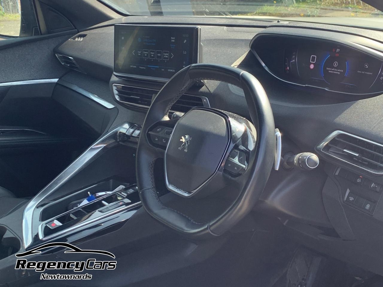 Peugeot 5008 view 10