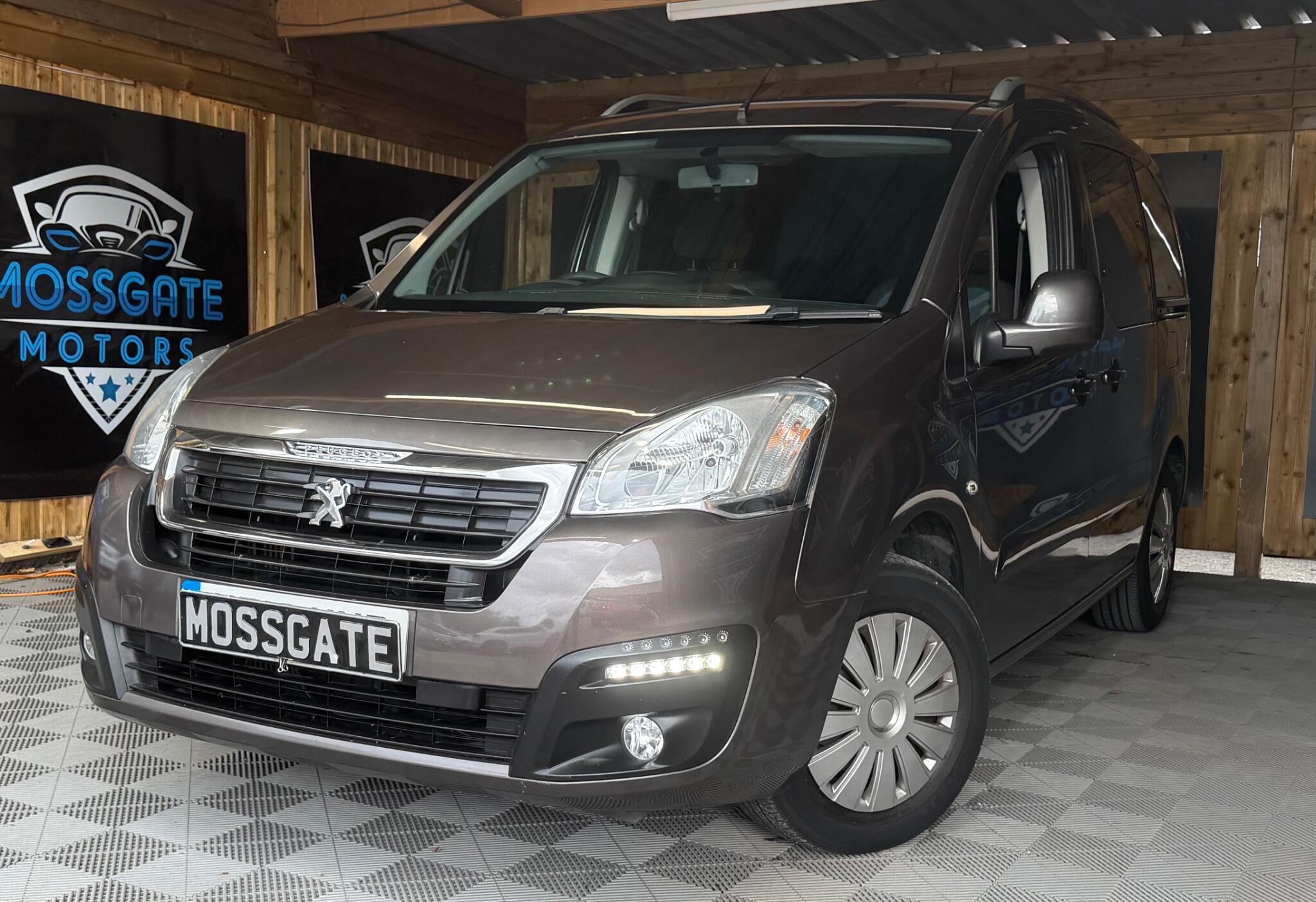 Peugeot Partner Tepee view 5
