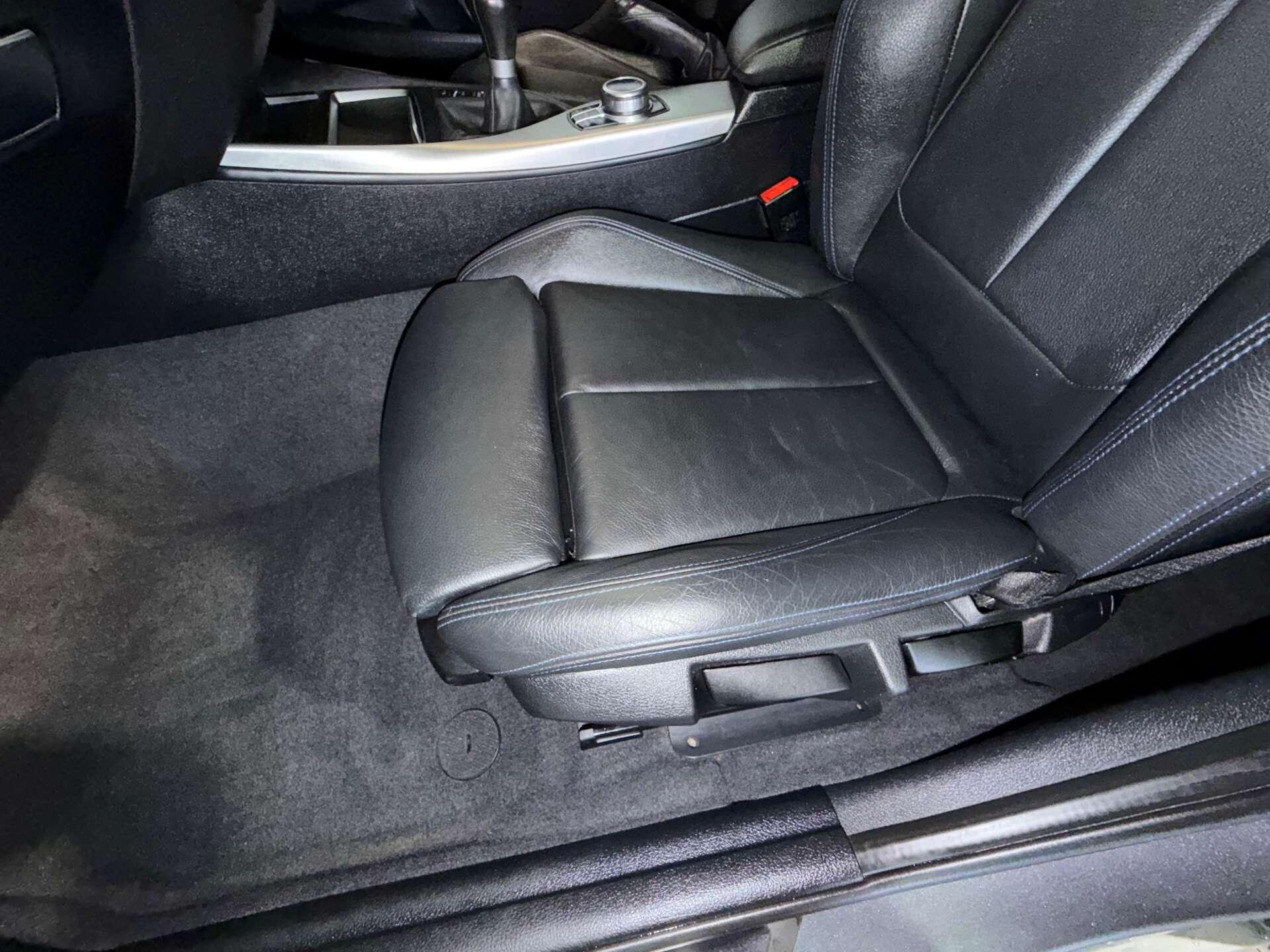 BMW 1 Series view 56