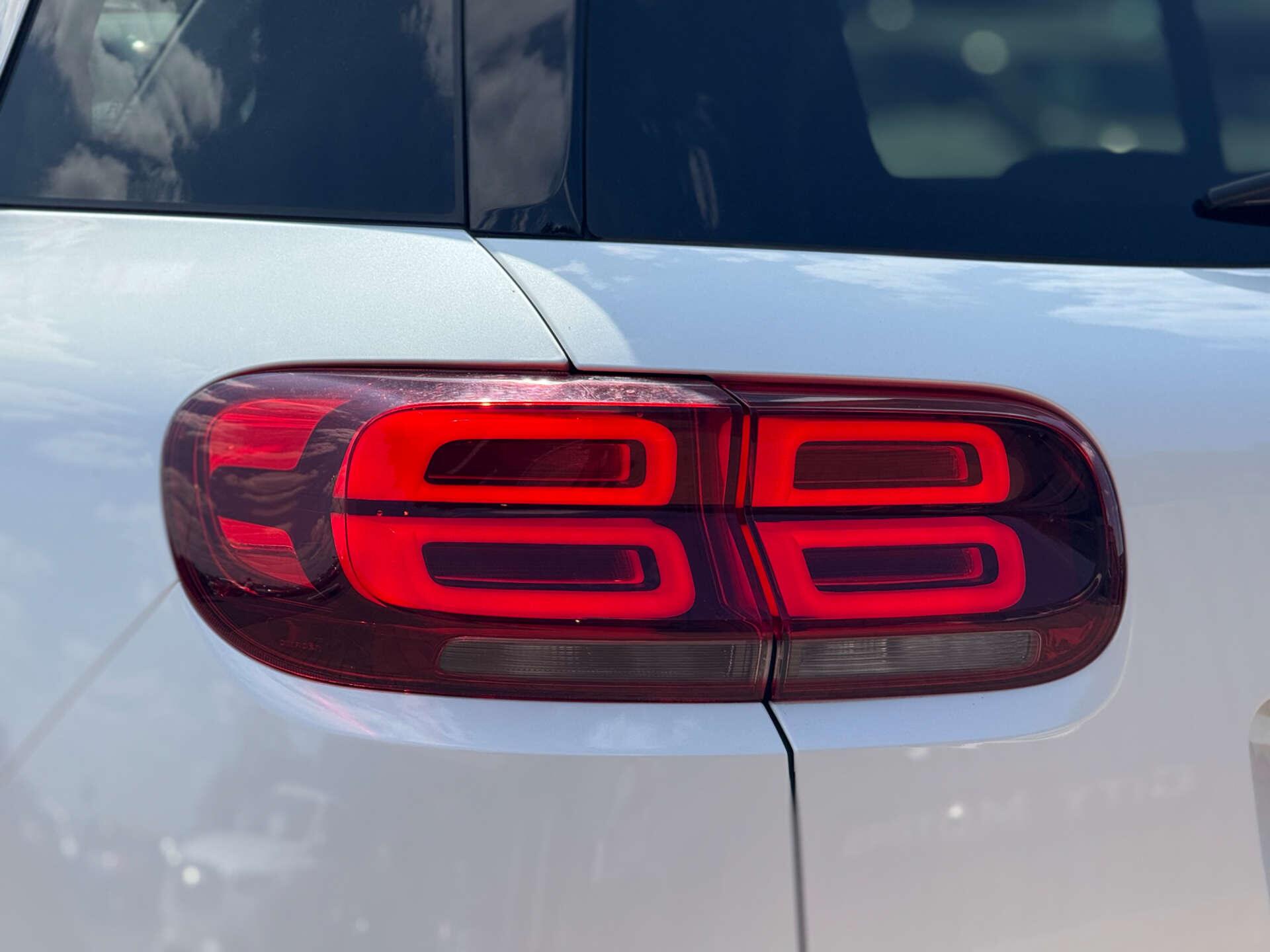 Citroen C5 Aircross view 26
