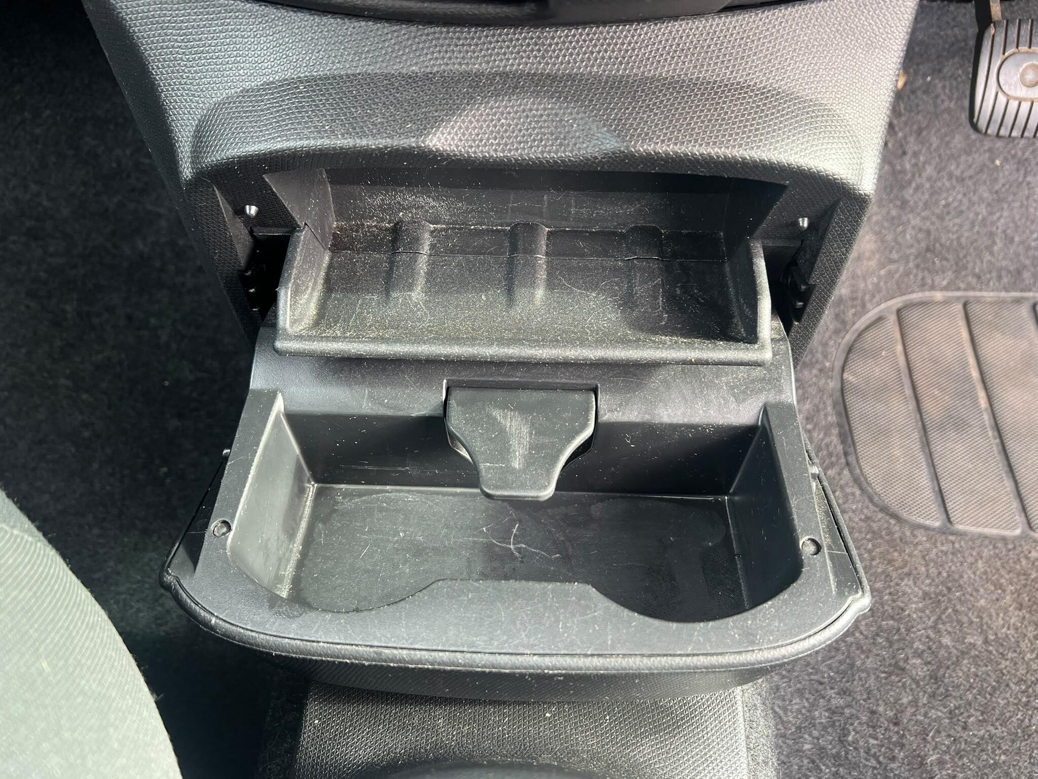 Nissan Micra view 23
