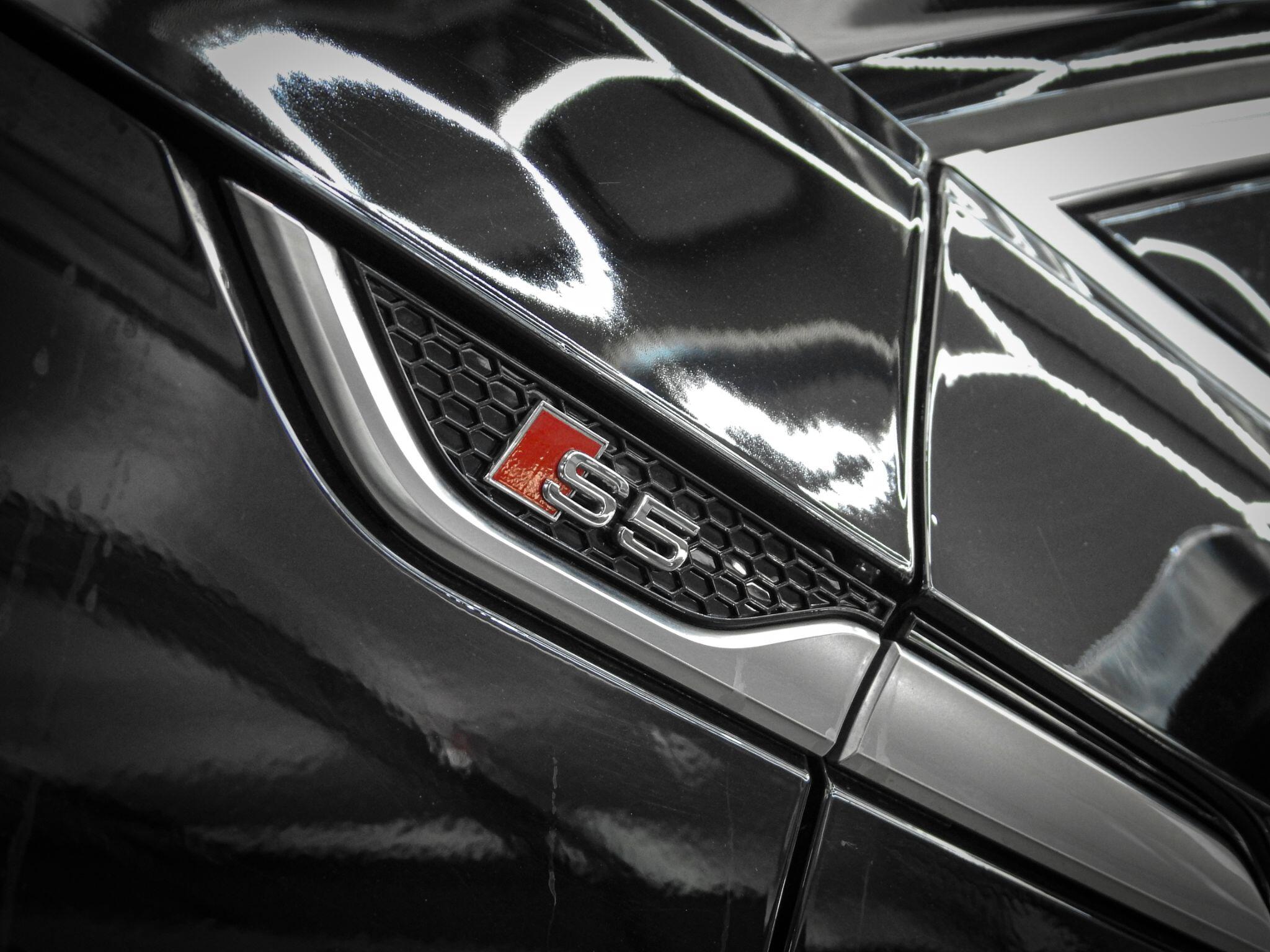 Audi S5 view 12