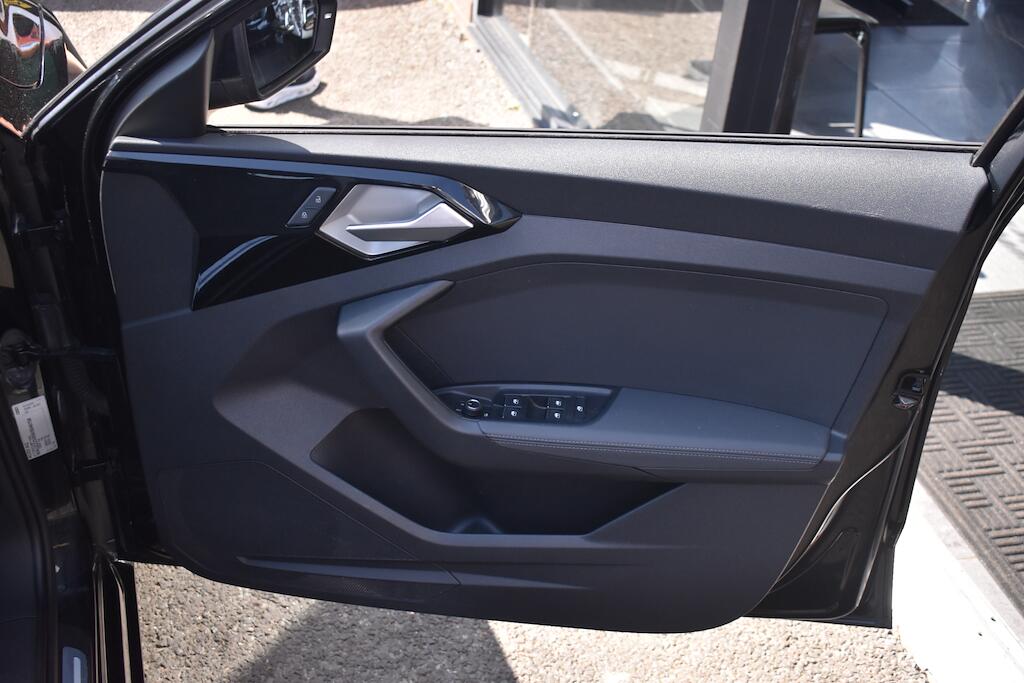 Audi A1 view 28