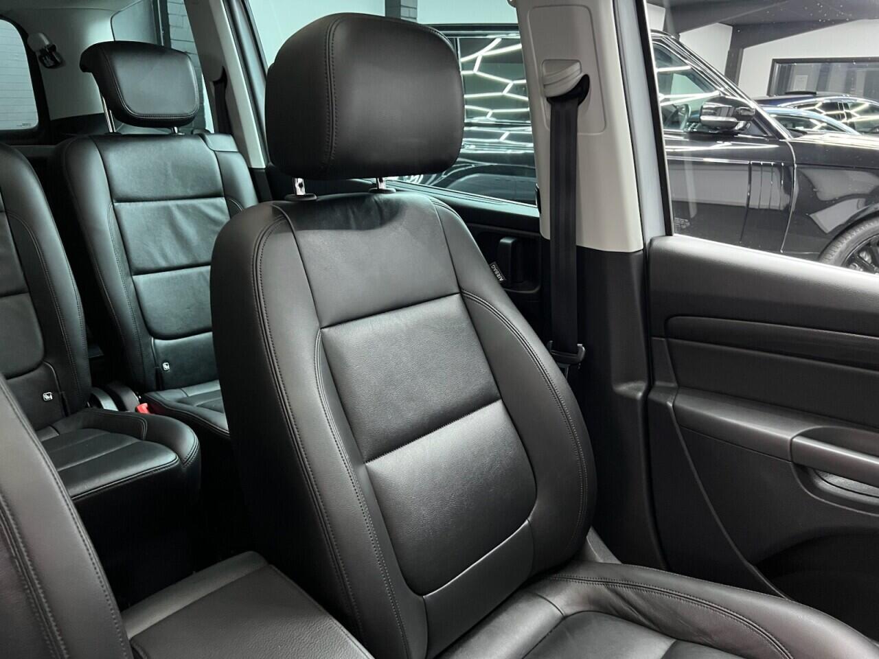 SEAT Alhambra view 36