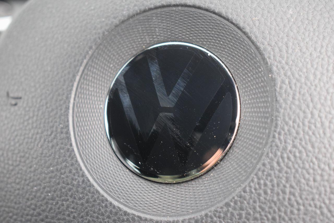 Volkswagen Golf view 30