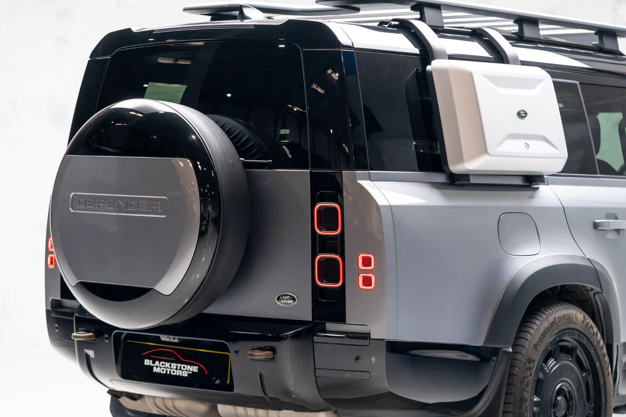 Land Rover Defender view 15