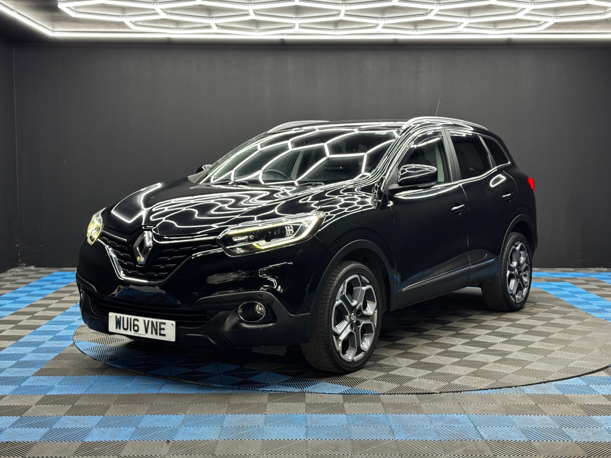 Renault Kadjar view 3