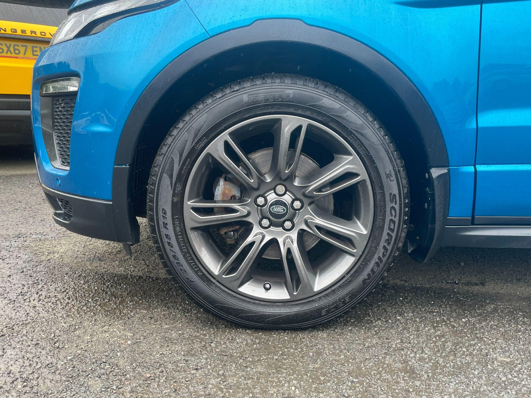Land Rover Range Rover Evoque view 8