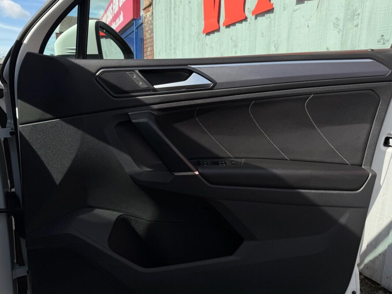 Volkswagen Tiguan view 46