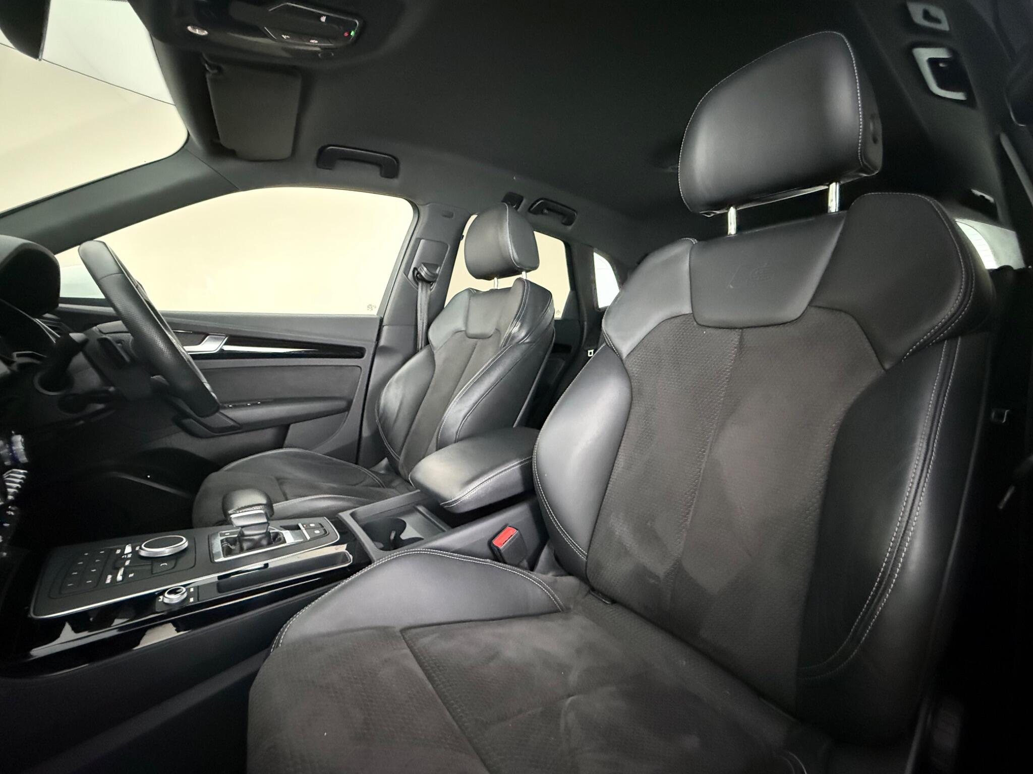 Audi Q5 view 30