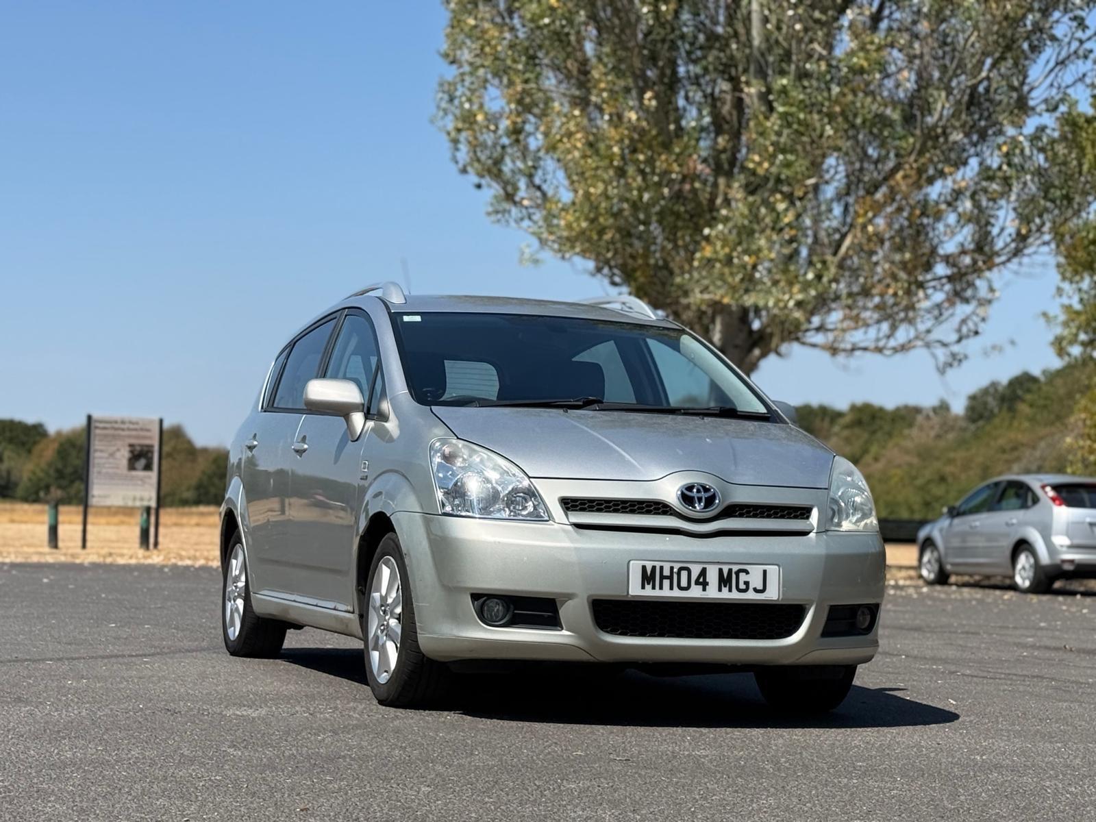 Toyota Corolla Verso view 4