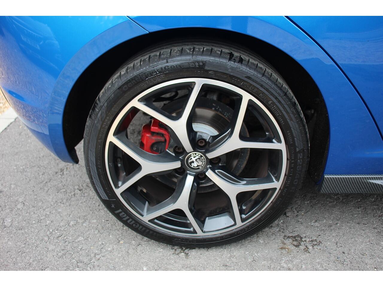 Alfa Romeo Giulietta view 38
