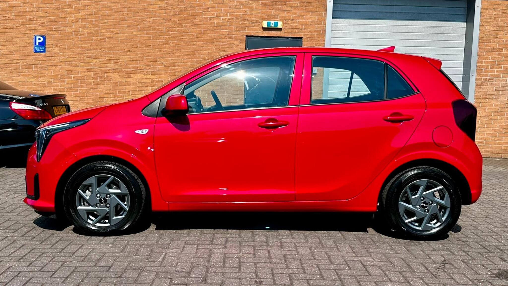 Kia Picanto view 8