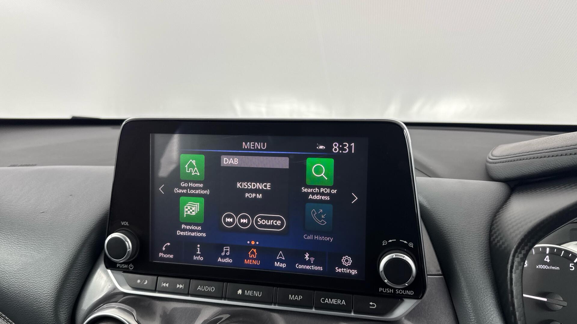 Nissan Juke view 27