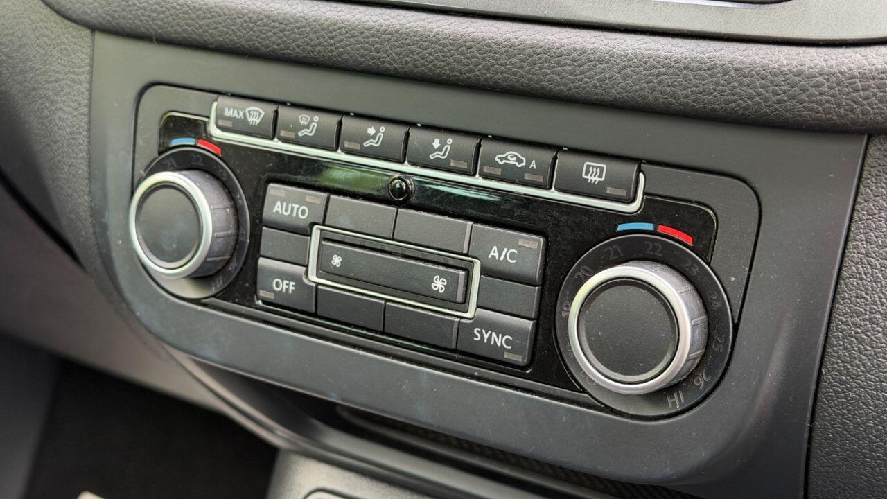 Volkswagen Tiguan view 21