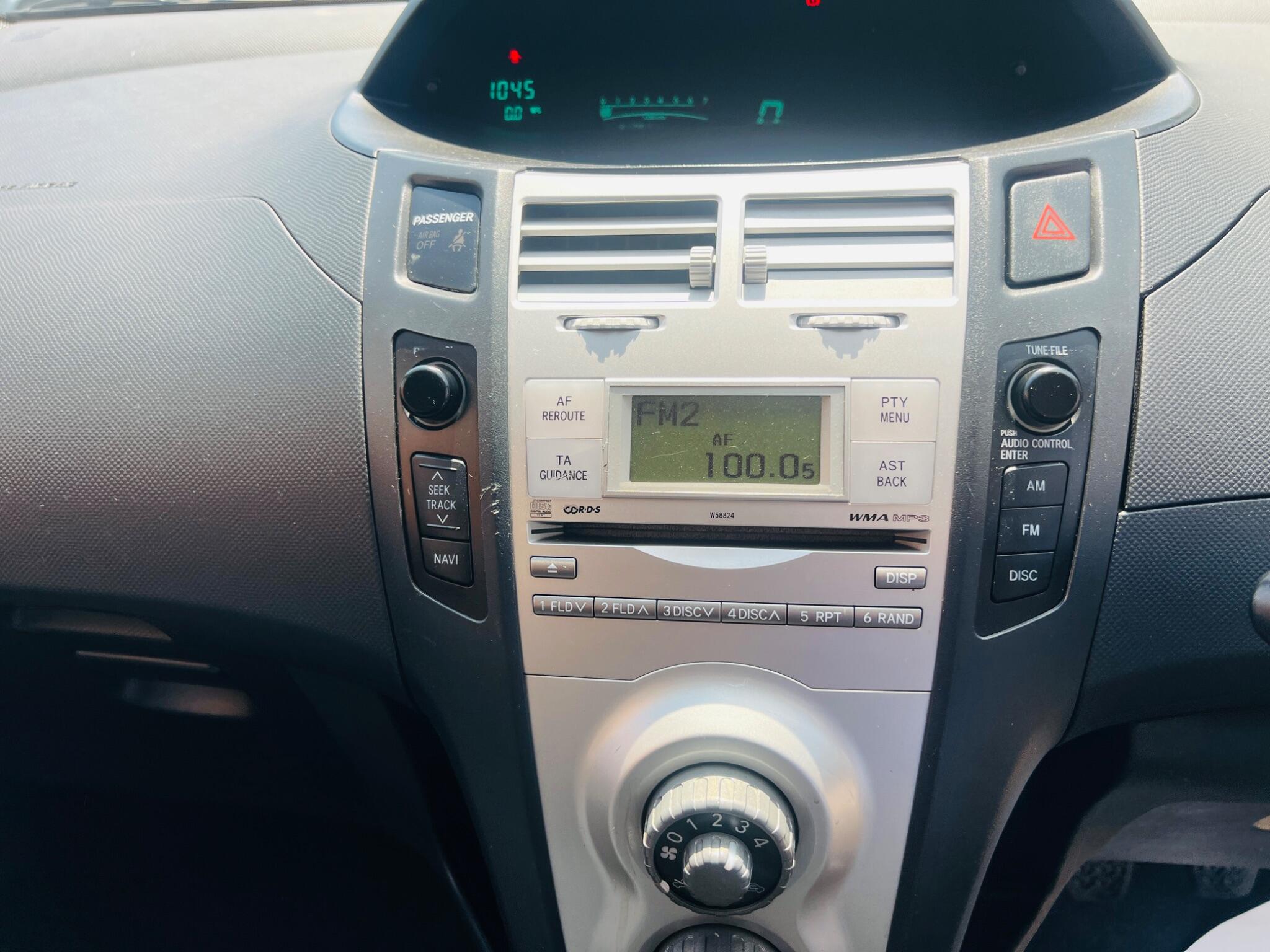 Toyota Yaris view 41
