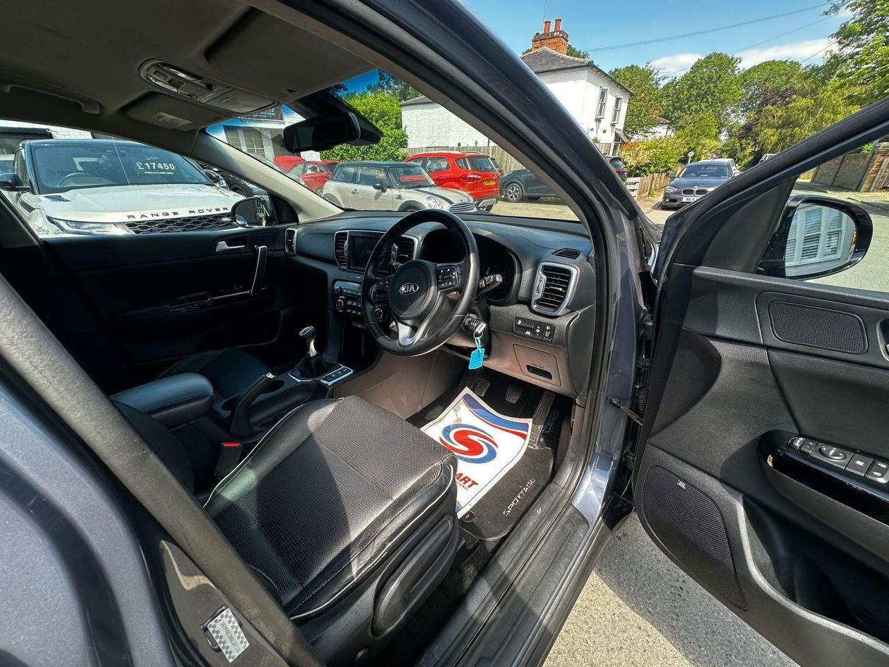 Kia Sportage view 11
