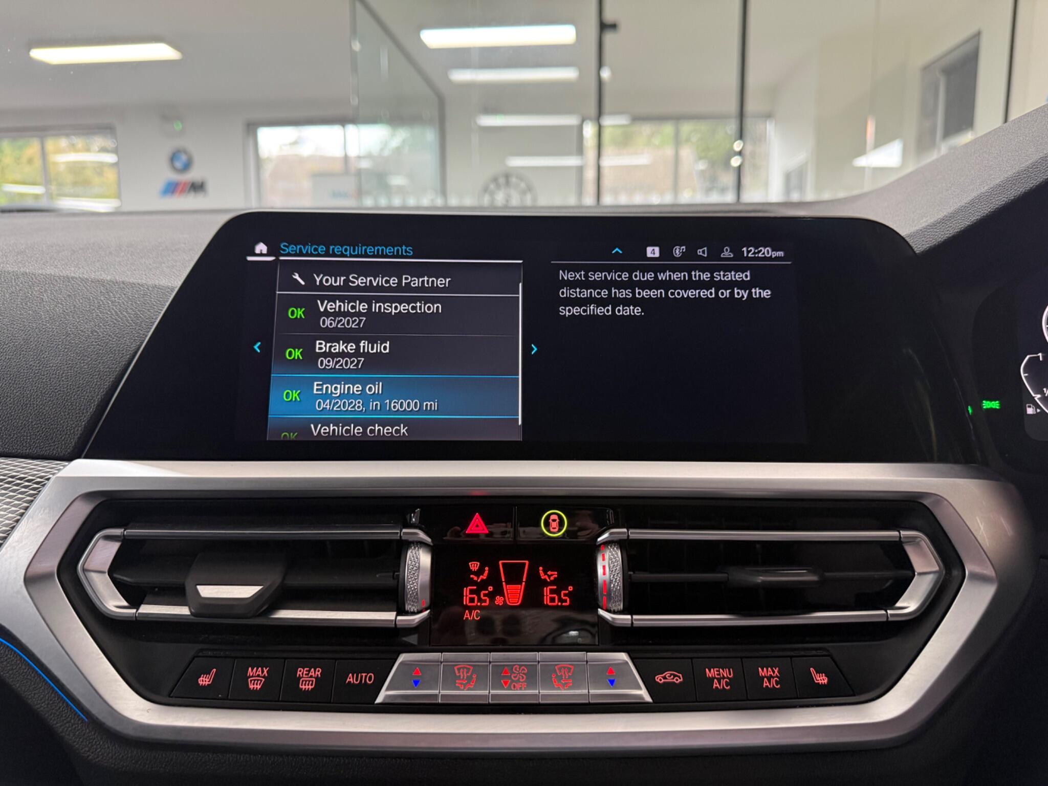 BMW 3 Series view 13