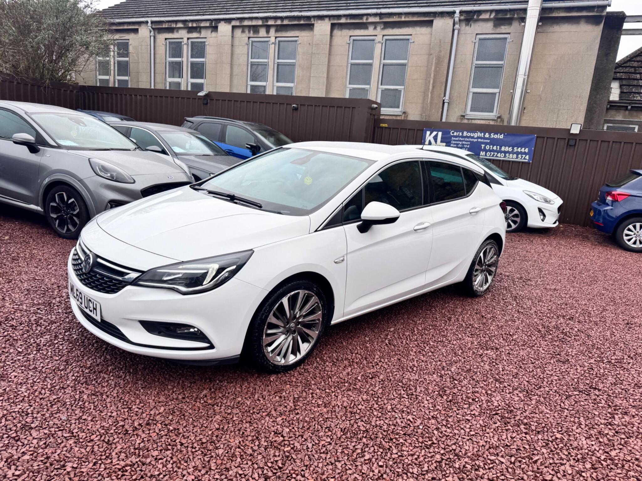 Vauxhall Astra view 5