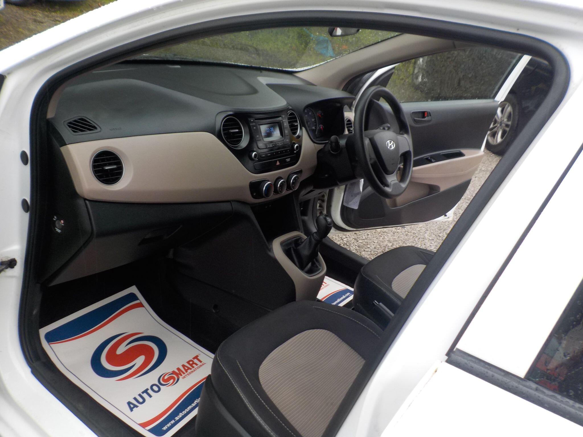 Hyundai i10 1.0 S Euro 5 5dr