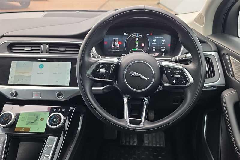Jaguar I-Pace view 11