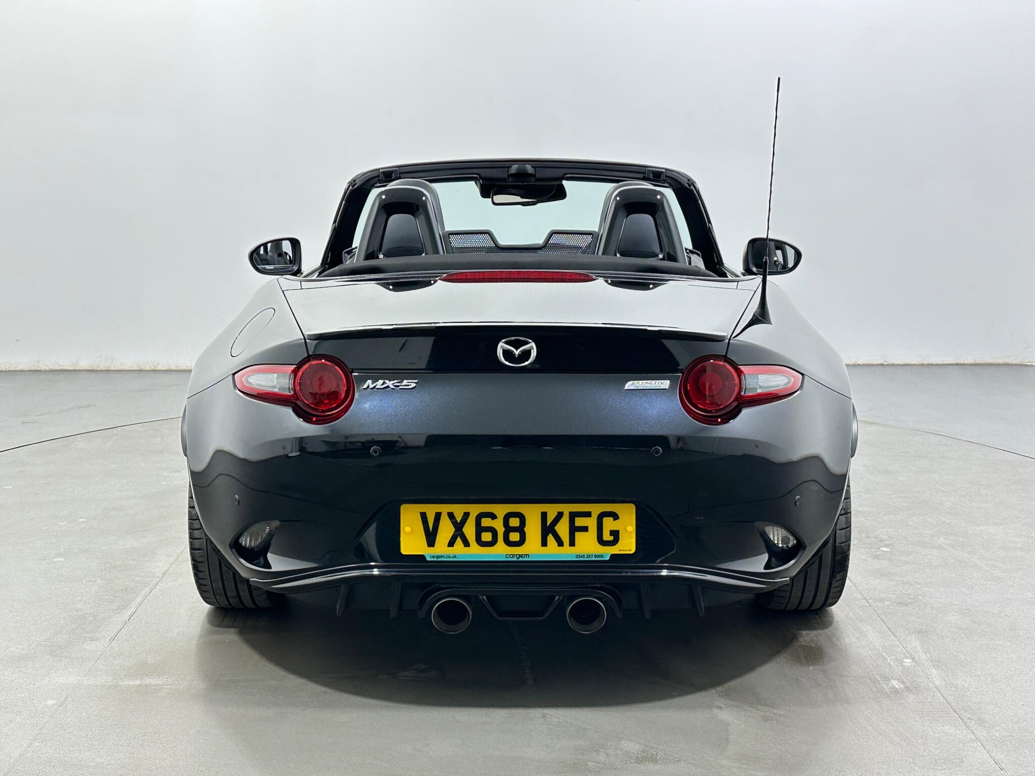 Mazda MX-5 view 7