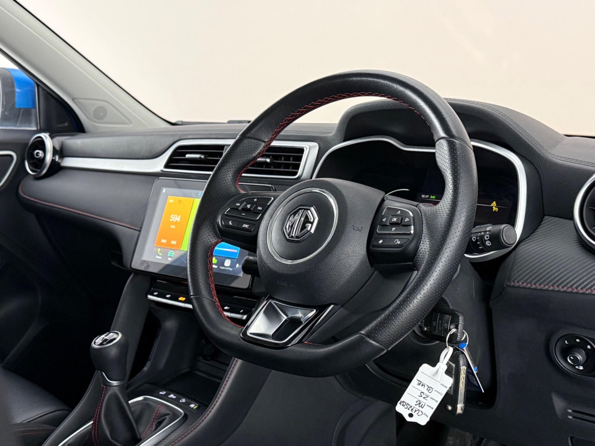 MG ZS view 3