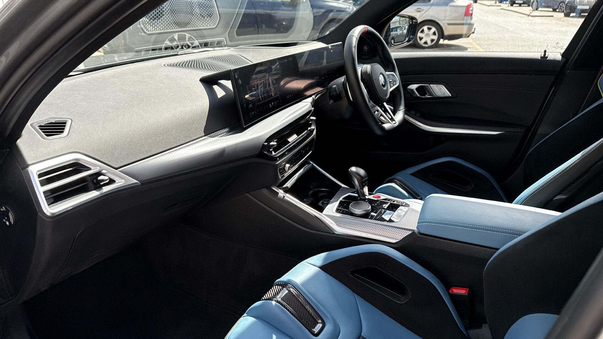 BMW M3 view 7