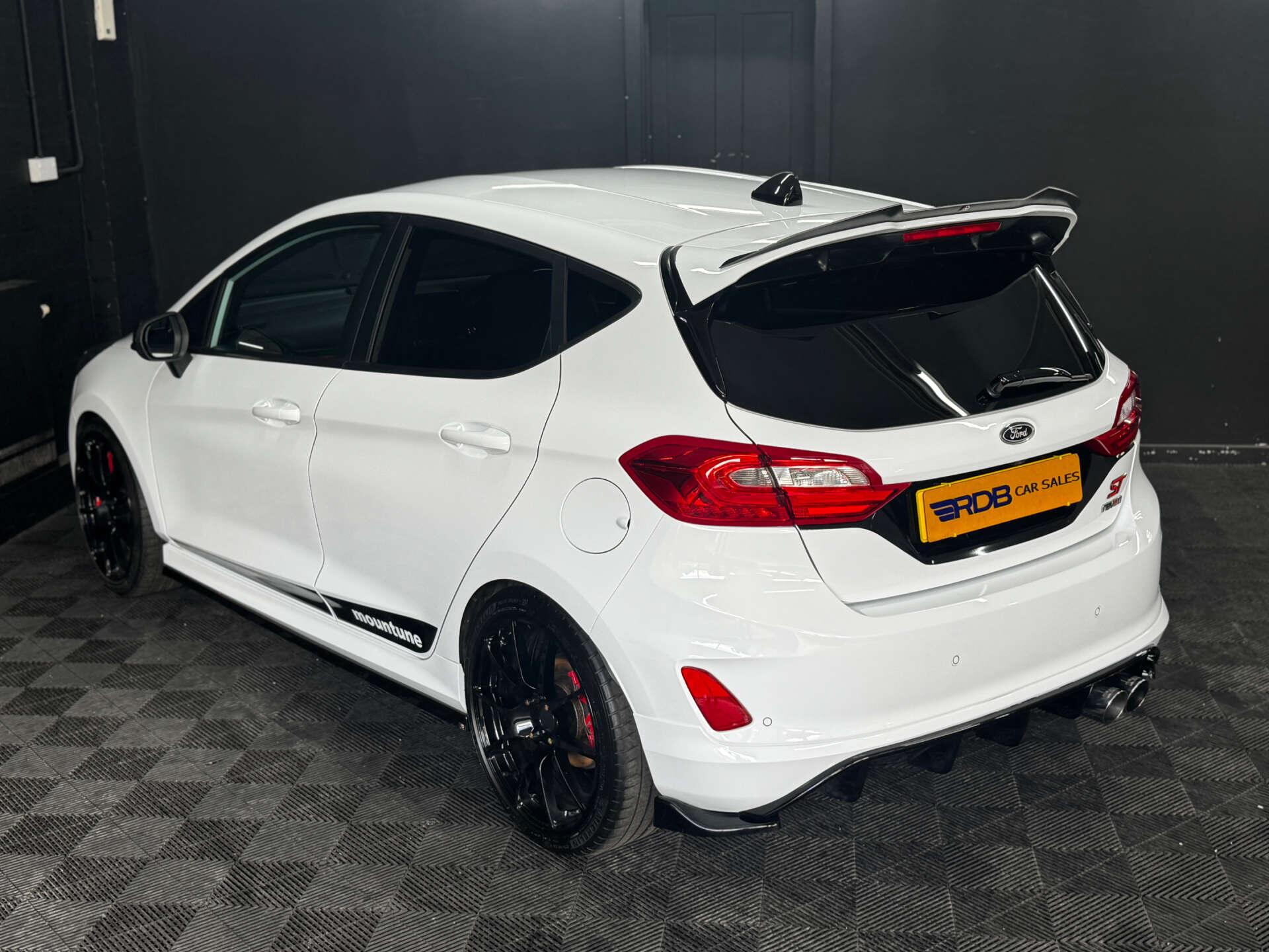 Ford Fiesta view 27