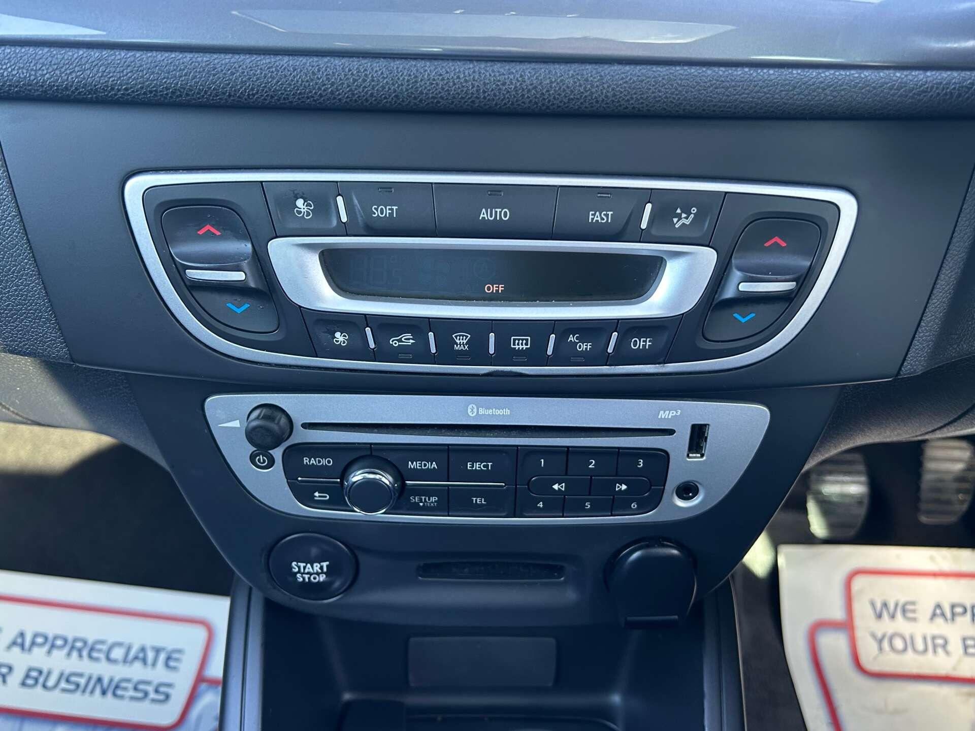 Renault Megane view 25