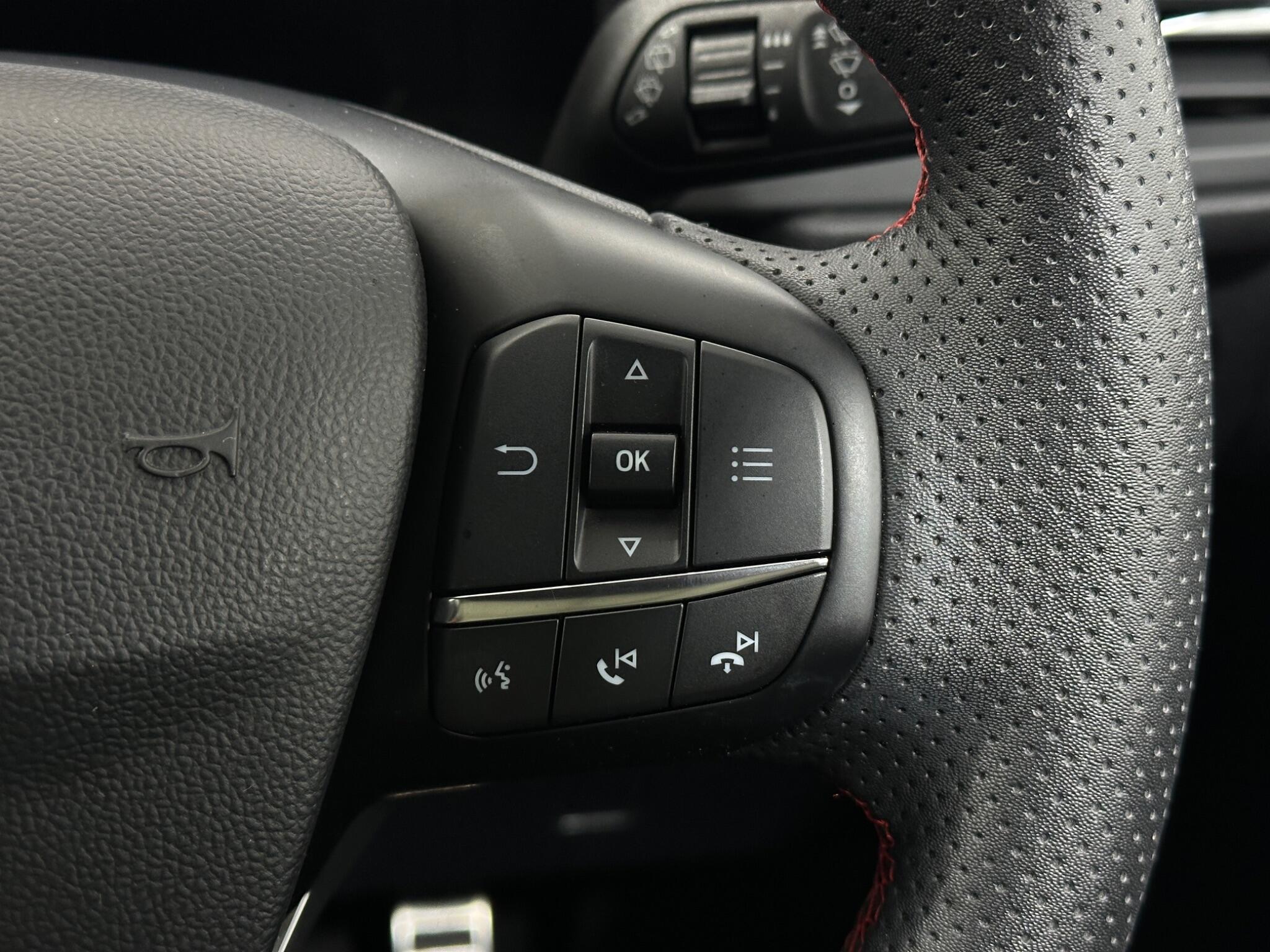 Ford Kuga view 16