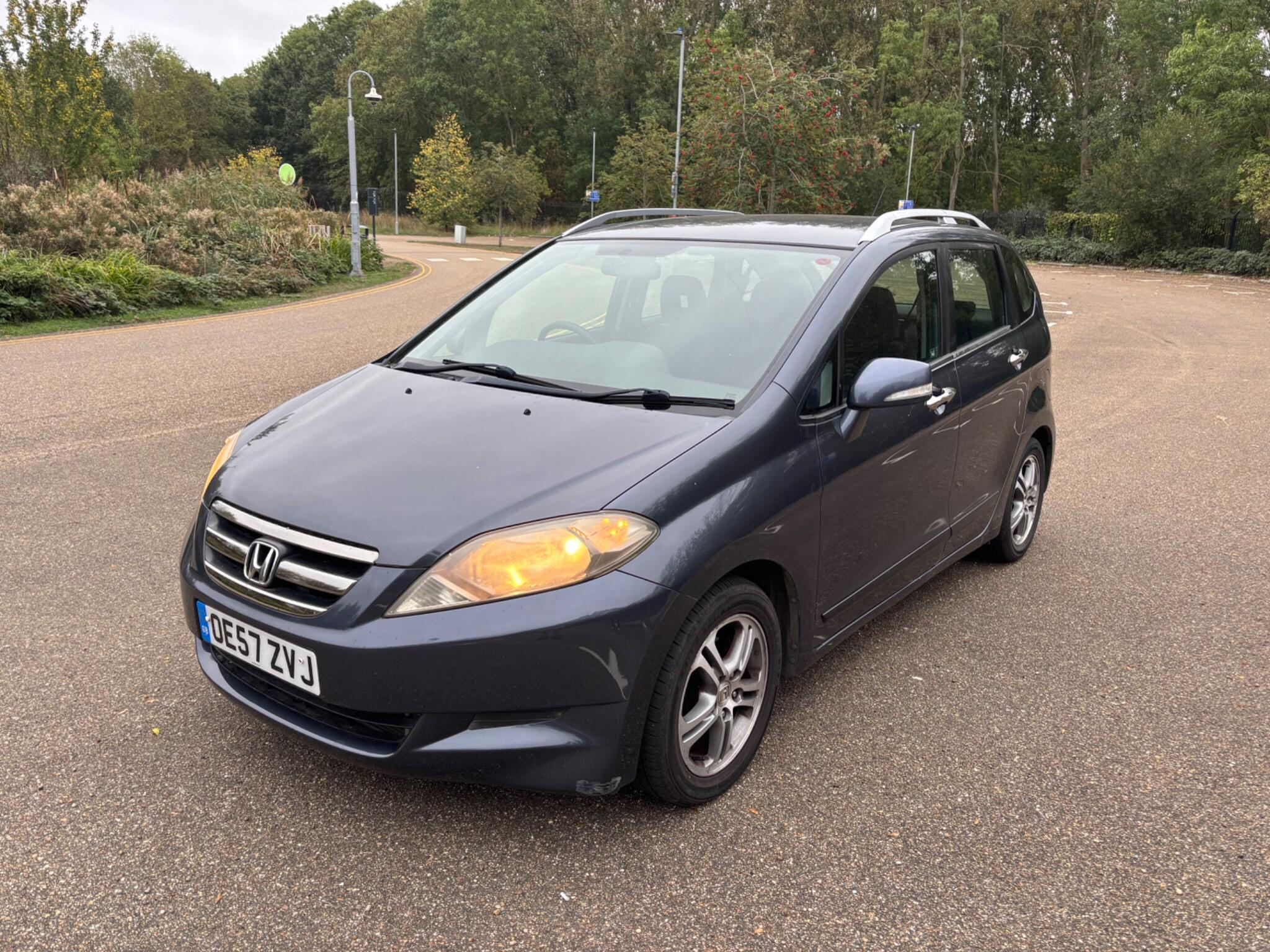 Honda FR-V