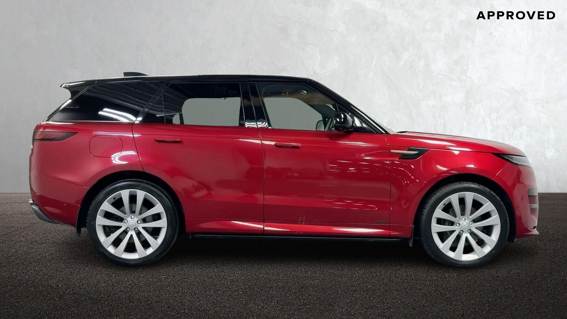 Land Rover Range Rover Sport view 5