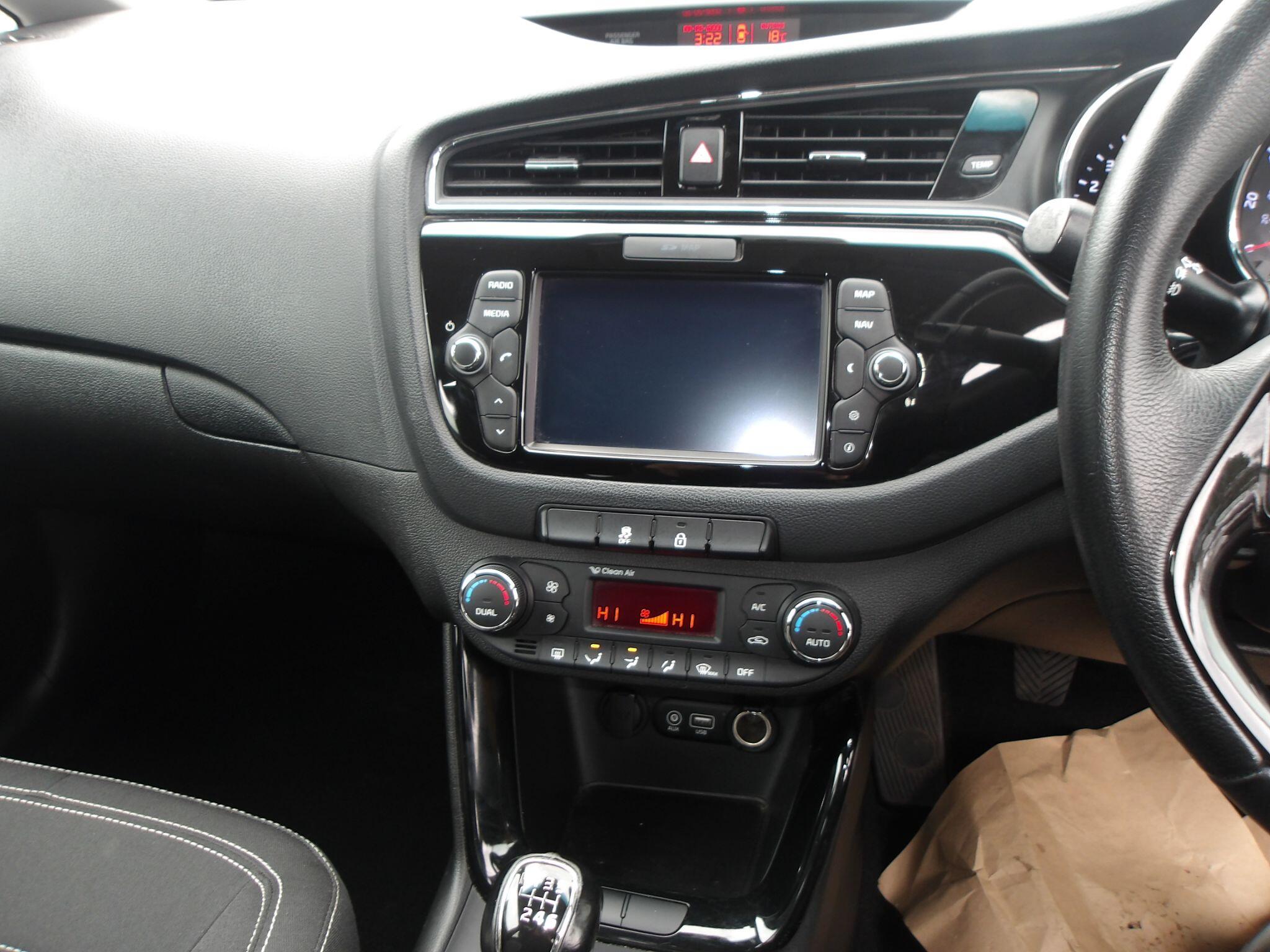 Kia Ceed view 10