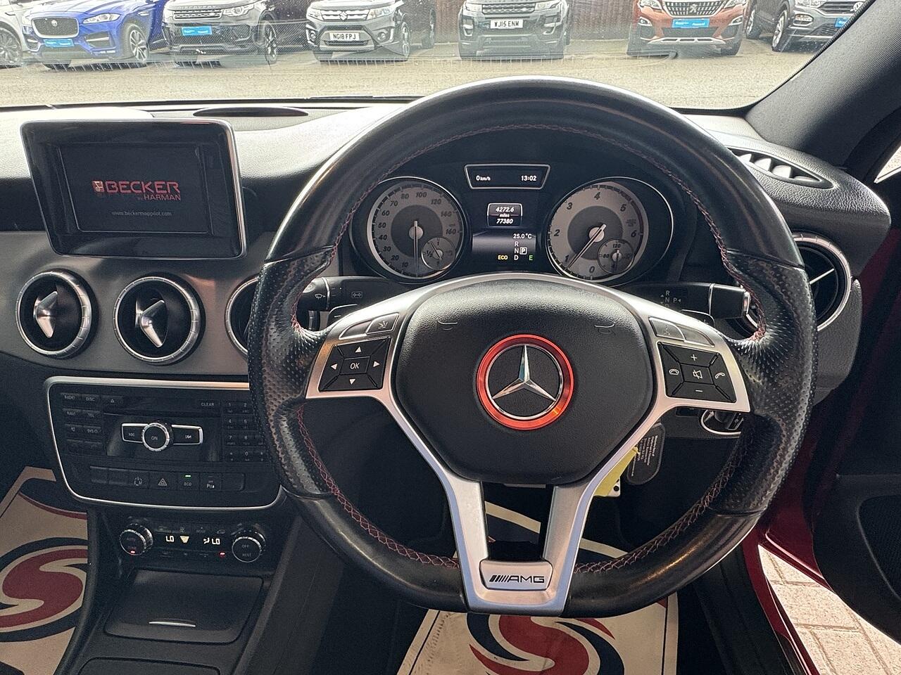 Mercedes-Benz Cla view 22