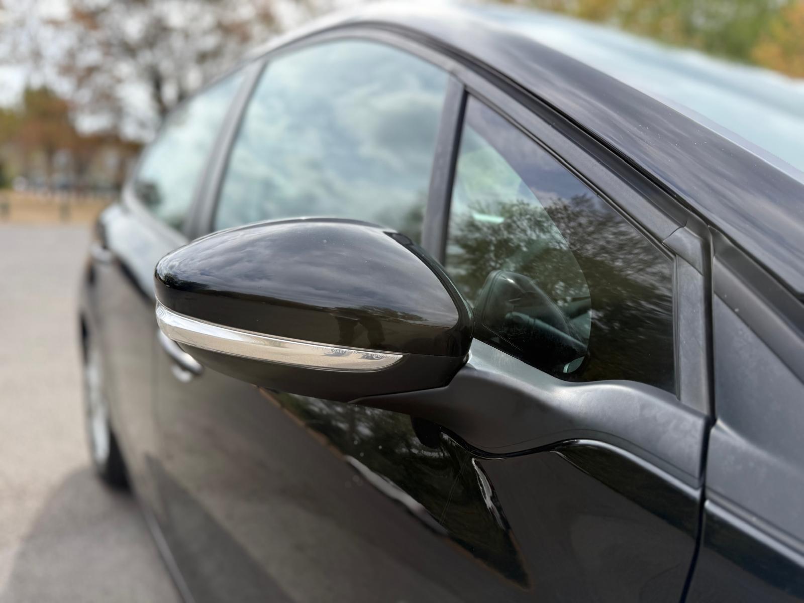 Peugeot 208 view 46