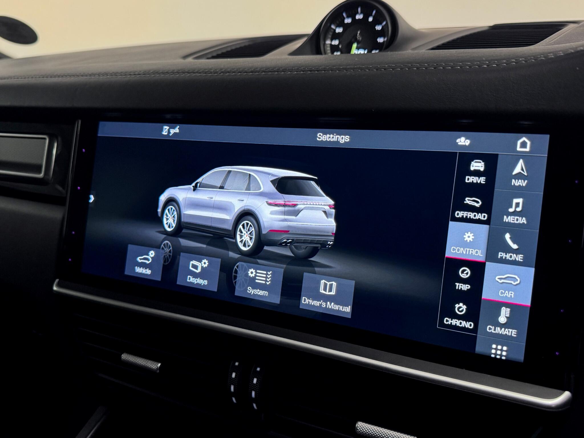 Porsche Cayenne view 55