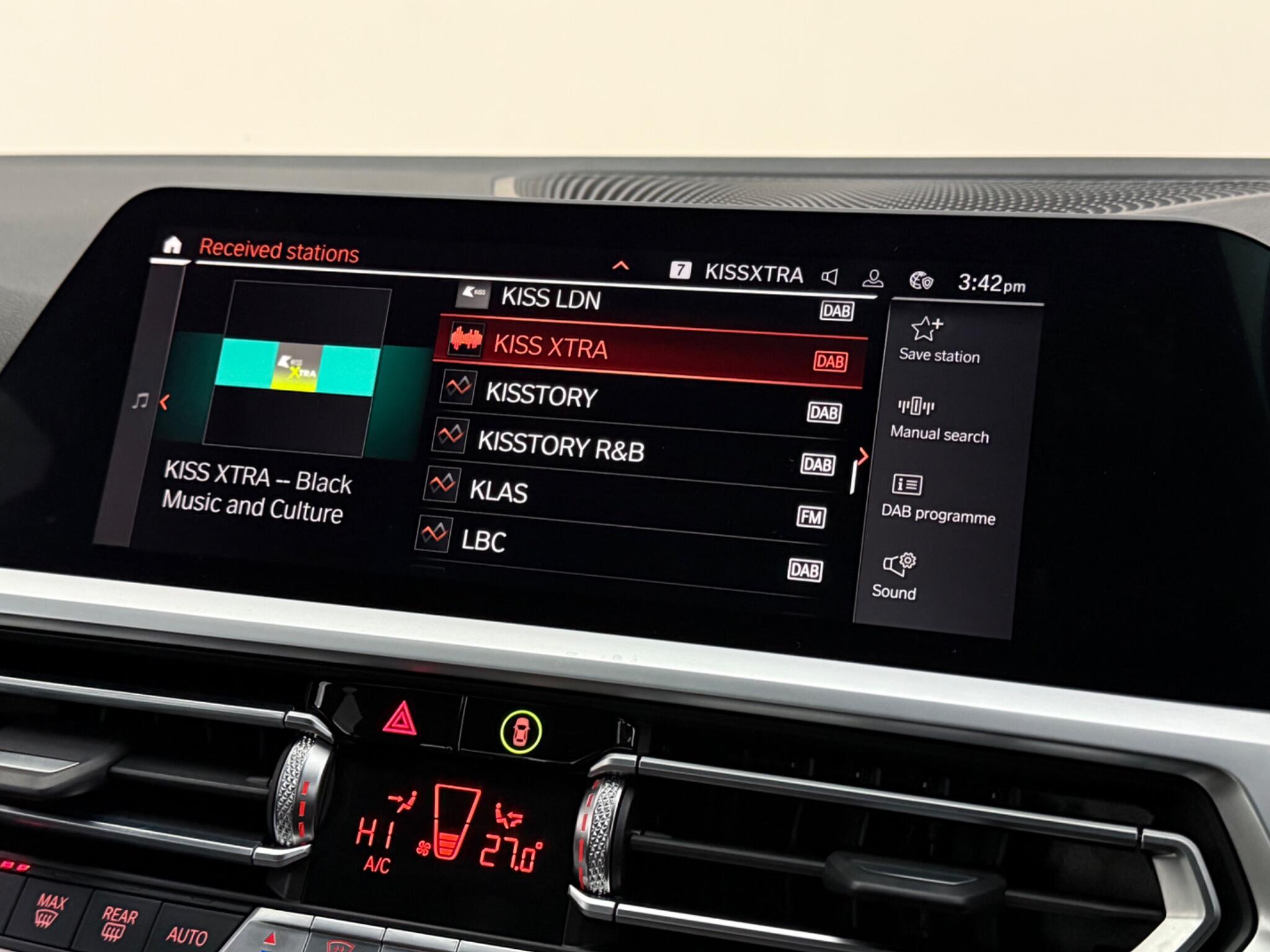 BMW 3 Series view 31