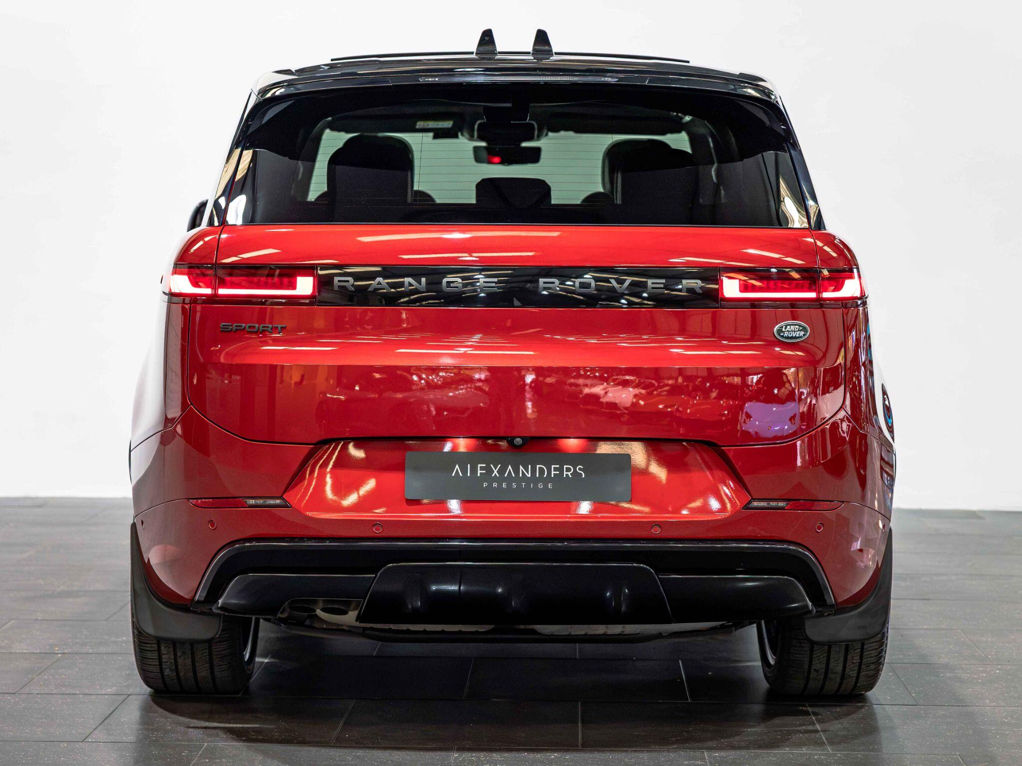 Land Rover Range Rover Sport view 11