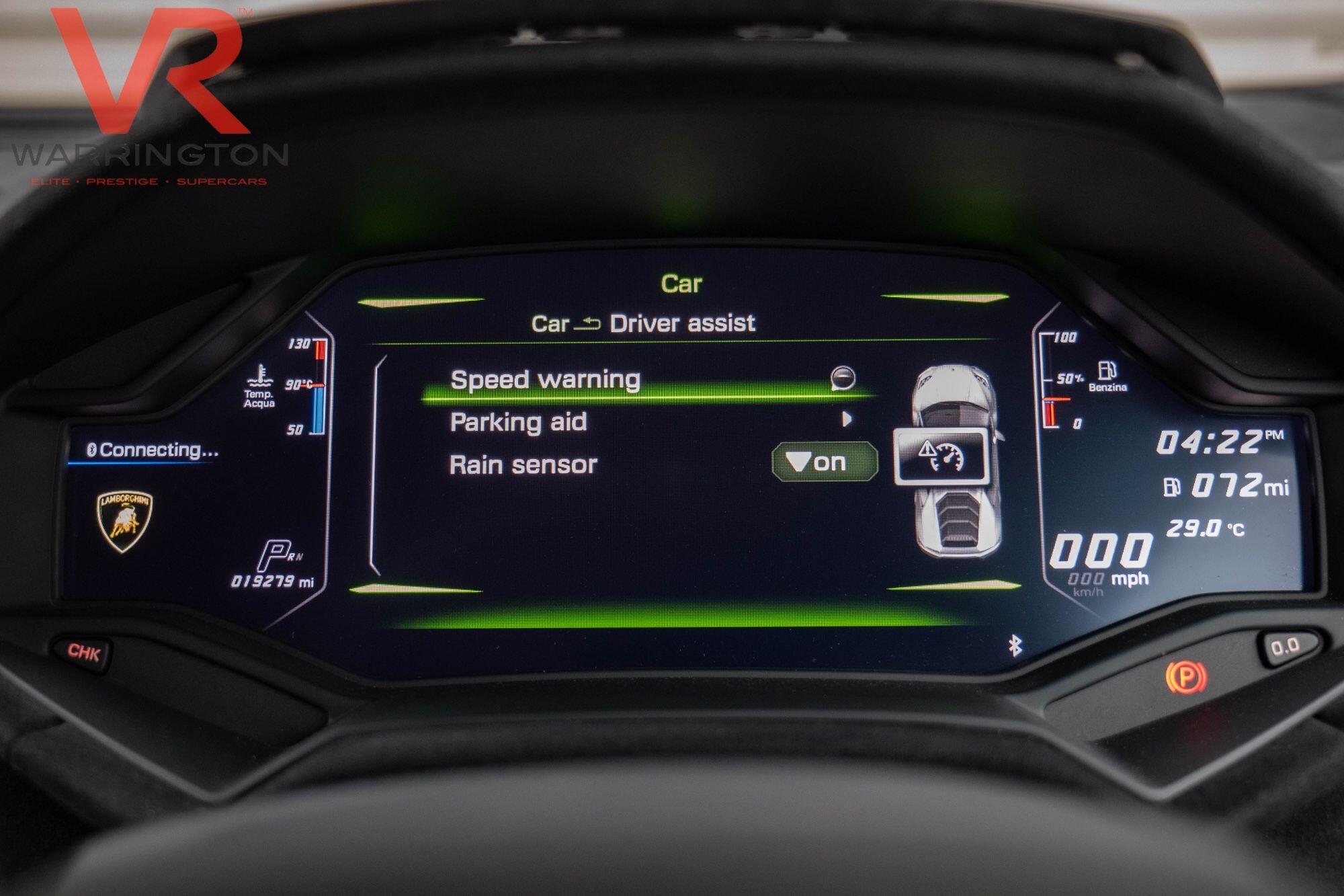 Lamborghini Huracan view 36
